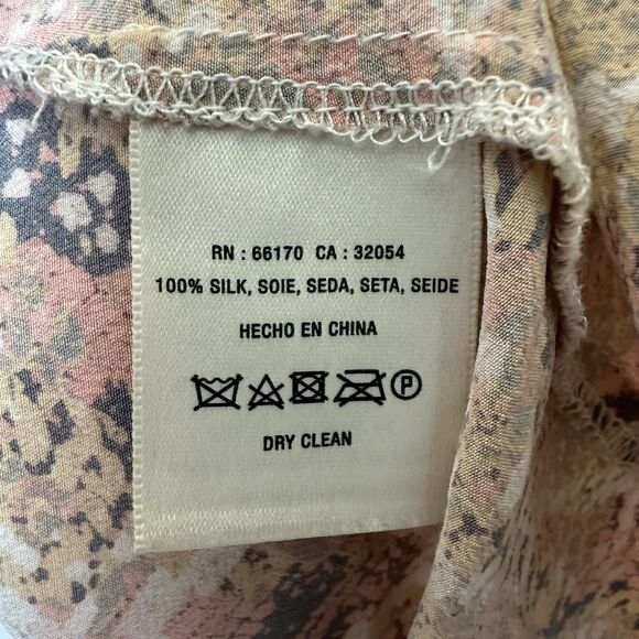 E Eloise By Anthropologie Silk Tank Top Lg Pink Snake Print Razorback - Picture 4 of 7